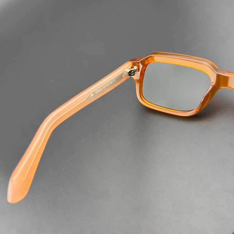 عینک آفتابی فریم خاص آلبرت وگ مدل SZ-8302 Tangerine