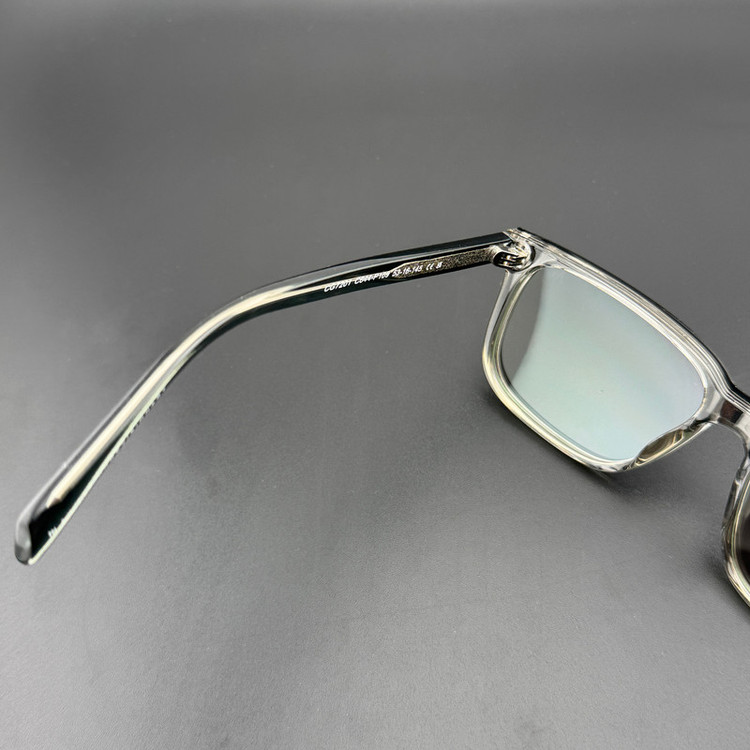 فریم عینک طبی ویفرر (Wayfarer) آلبرت وگ مدل CG-7201-C644-P109 مناسب برای انواع صورت به همراه کاور آفتابی