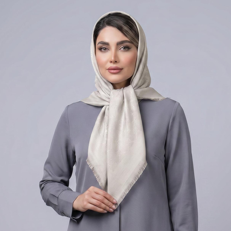 روسری زنانه مدل نخی ژاکارد زنجیری ریز چهار فصل دور ریش کد 3