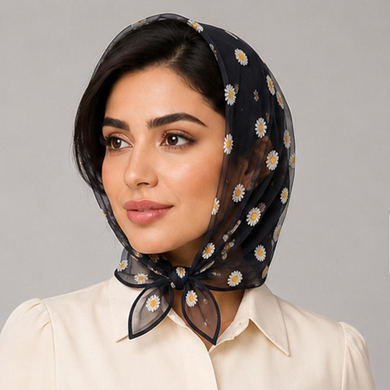 روسری تور زنانه مدل مینی اسکارف توری گل گلی بابونه ای قواره ۶۰ کد ۶ با طول و عرض 60*60 سانتی‌متر