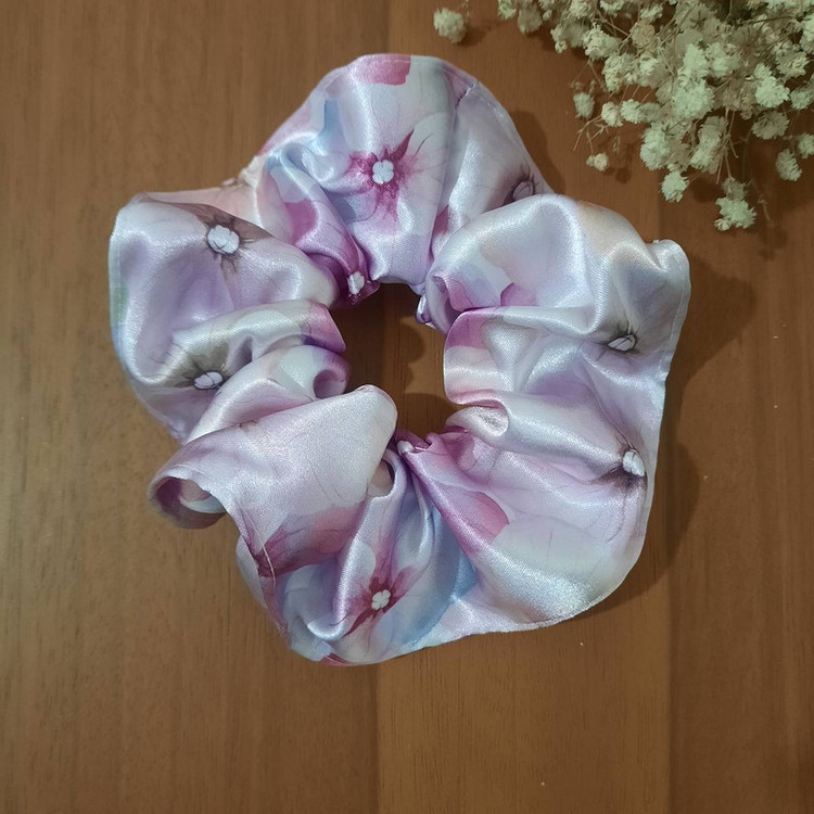 رو بالشی مدل ساتن ابریشم طرح گل آبرنگی سایز 50*70 سانتی متر به همراه کش مو